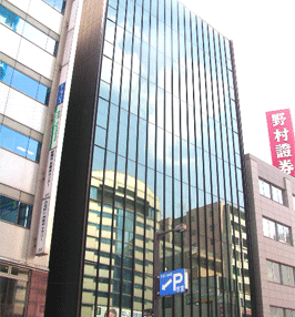 �D���X�J�C�r���i��t���D���s�{���Q�|�P�|�R�S�j