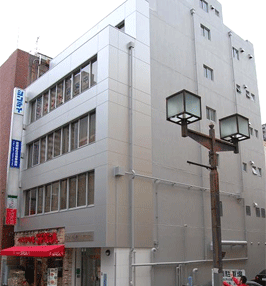 �����������ۏ��ˉw�O�r���i��t�����ˎs���˂P�P�V�U�|�S�j