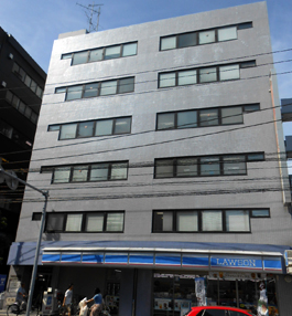 ��U�T�~�b�g�r���i��t���D���s�������Q�|�R�S�P�|�P�j