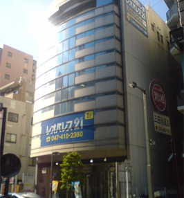 ���s�r���i��t���D���s�{���P�|�X�|�P�P�j