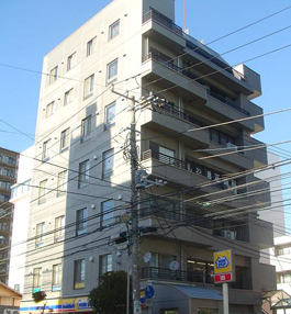 ����r���i��t���D���s�������Q�|�R�S�R�j